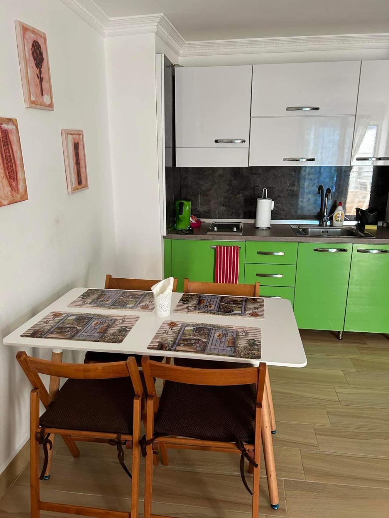 Kk Fafa Apartments Голем Экстерьер фото